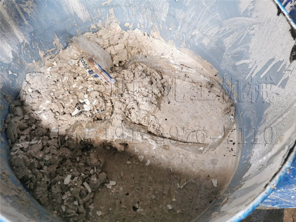 <a href=31.html target=_blank class=infotextkey>油泥處理設備</a>